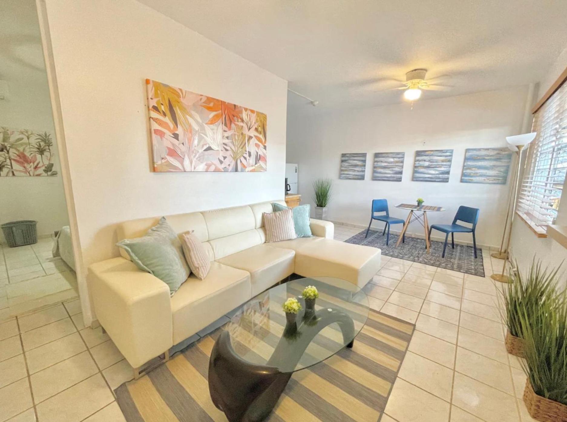 Oasis Hostal San Juan